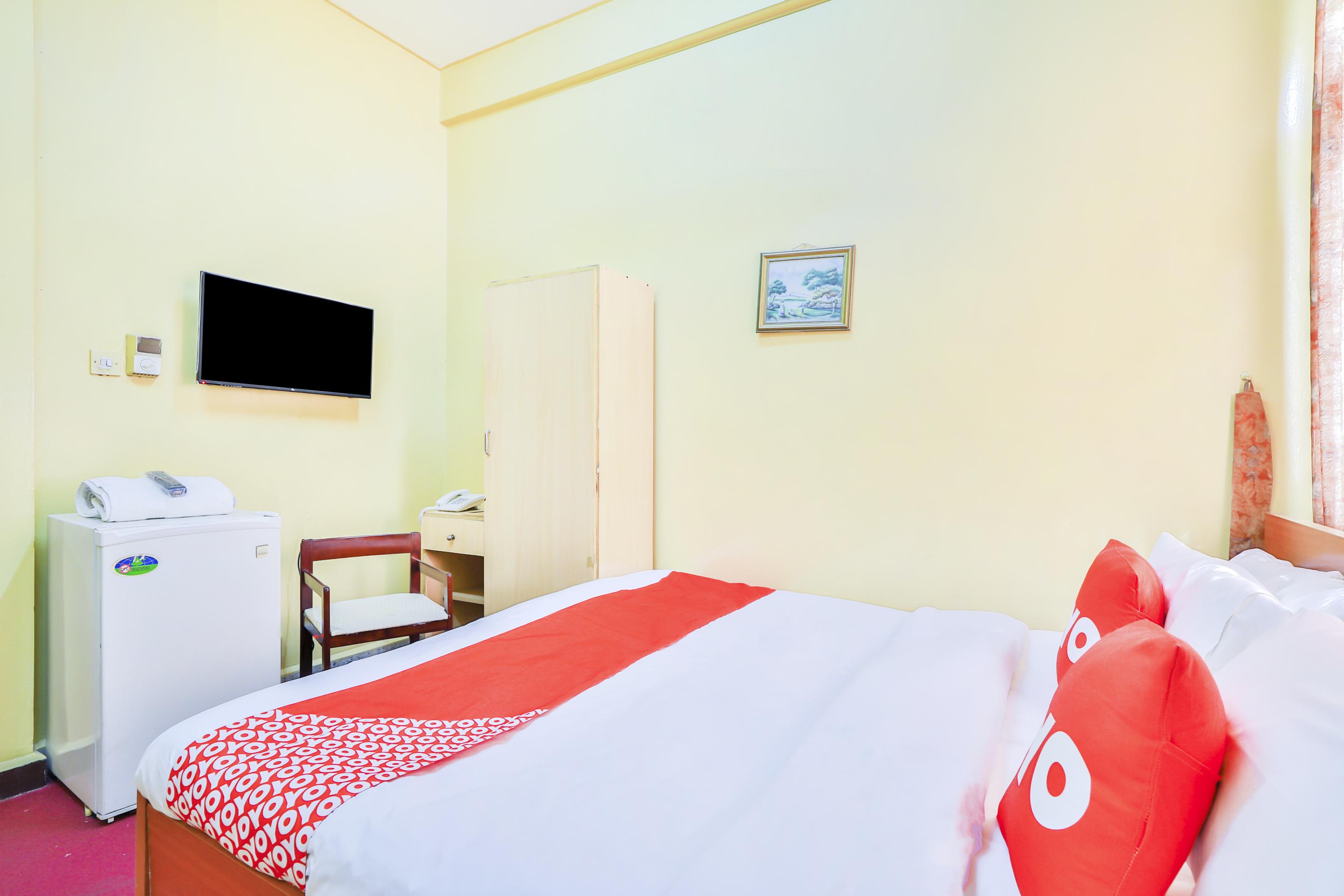 Oyo 393 Al Wehda Hotel Дубай Экстерьер фото