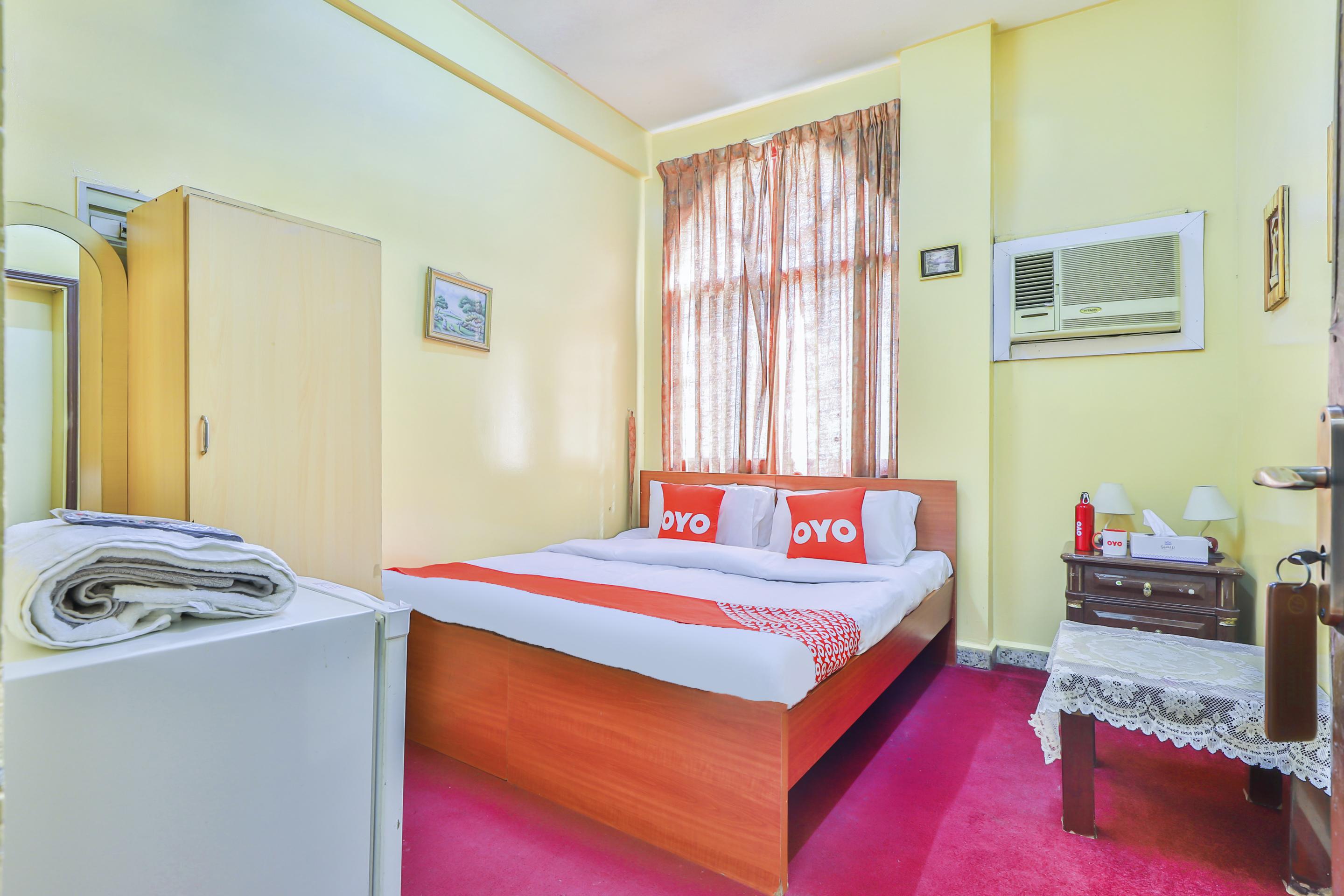 Oyo 393 Al Wehda Hotel Дубай Экстерьер фото
